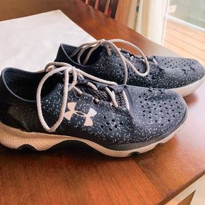 Under Armor Tennis Shoes